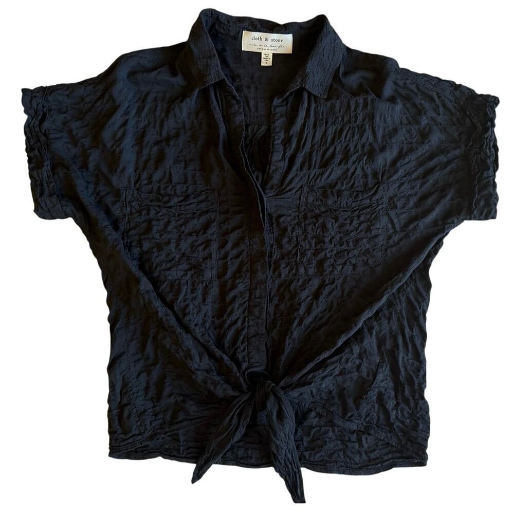 Cloth & Stone Anthropologie Black Button Up Short Sleeve Tie Front Textured Top